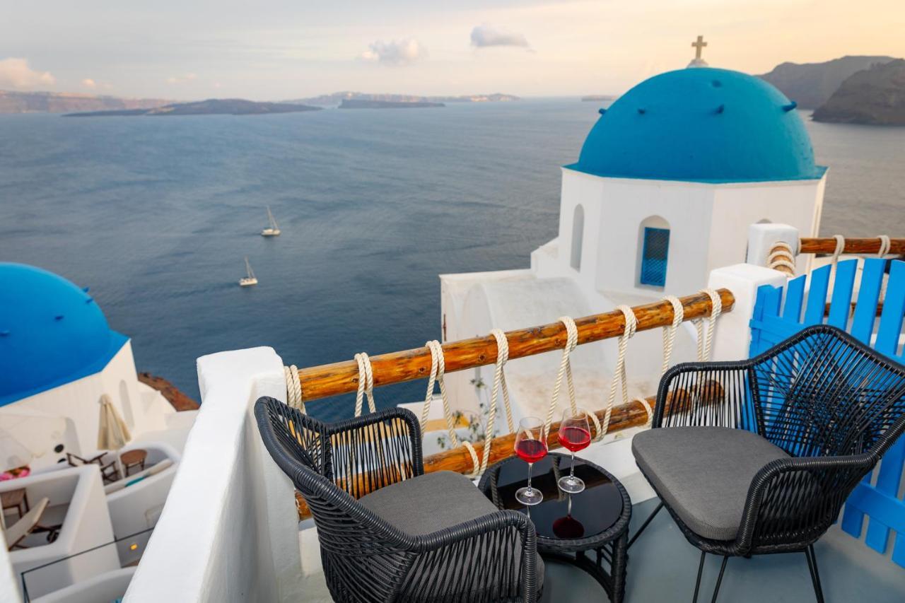 Luxus Vip Suites Ia Exterior foto