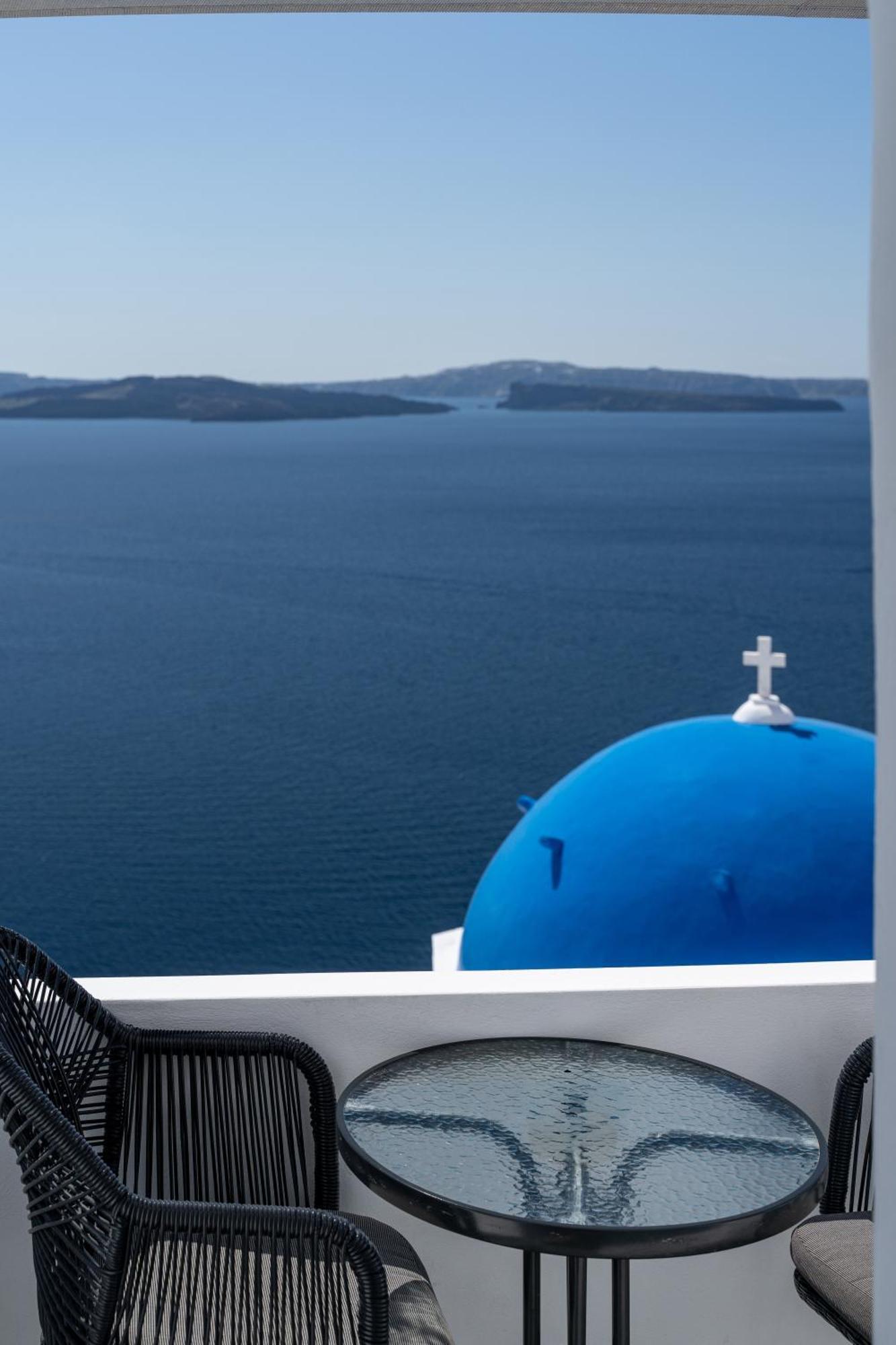 Luxus Vip Suites Ia Exterior foto
