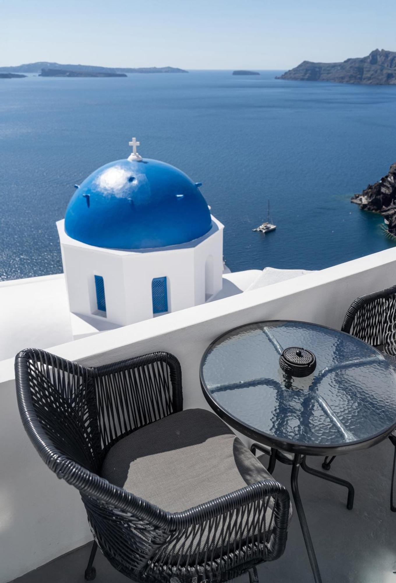 Luxus Vip Suites Ia Exterior foto