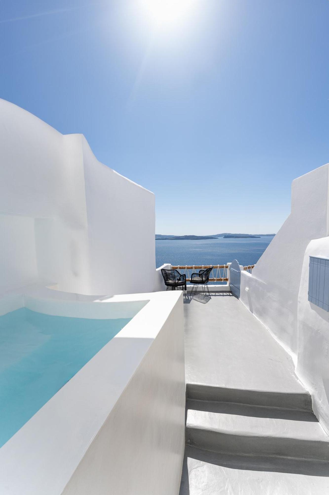 Luxus Vip Suites Ia Exterior foto